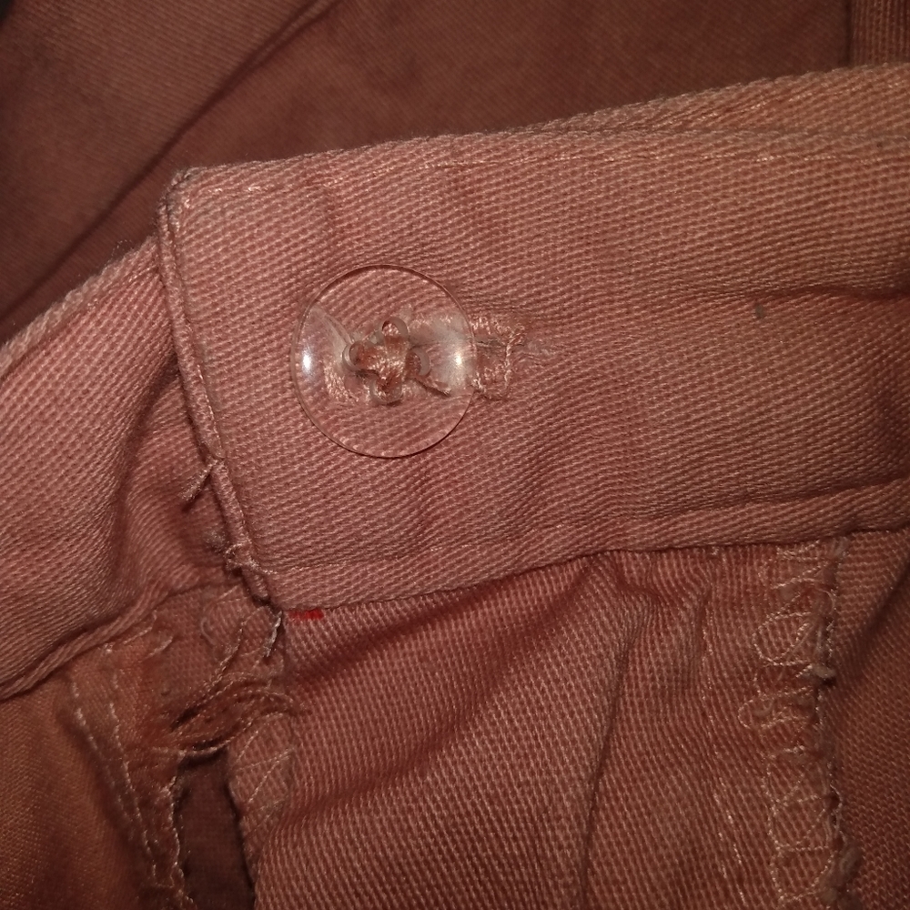 Shorts - Picture 3 of 4